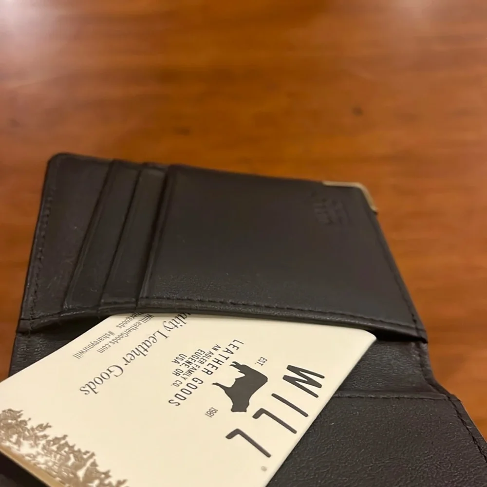 Will Leather Goods Bi Fold Wallet Card Case Black new